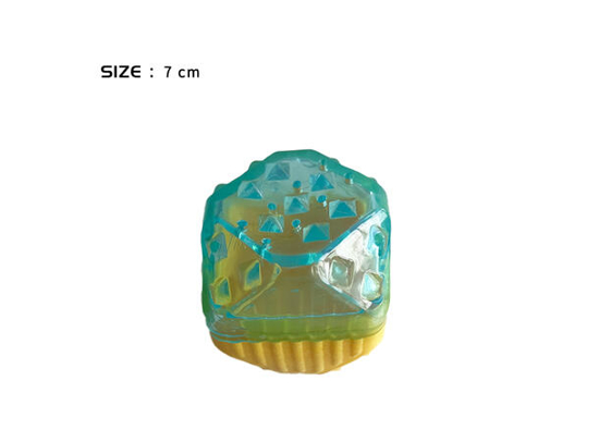 Hundeleke to-farget ball. Billie