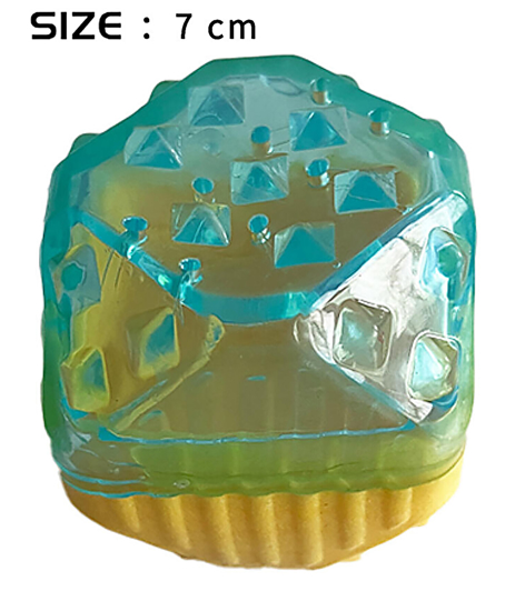 Hundeleke to-farget ball. Billie